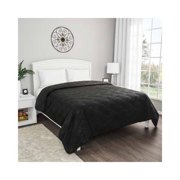 Hastings Home Quilt Coverlet with Basket Weave Quilted Pattern Lightweight Bedding for All Seasons (King, Black) 230352SKY - main